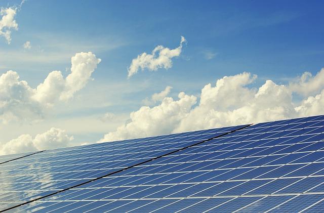 Crafting Policies for‌ Sustainable Solar Growth