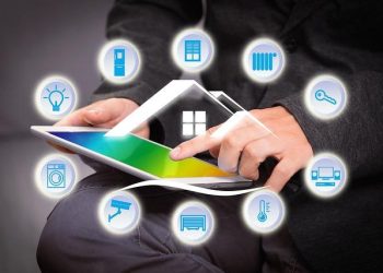 how smart homes use solar technology efficiently