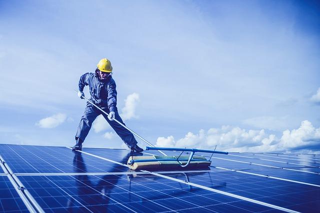 Maximizing Efficiency: Tips for Prolonging Your Solar Investment