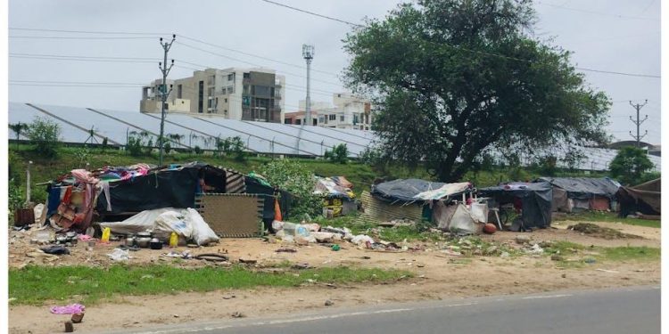 Is Leasing Solar Panels Better for Your Business