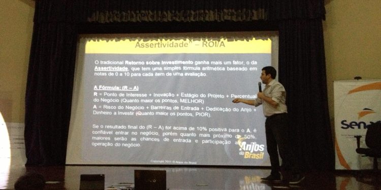 how startups compete with established solar giants