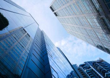 Should Large Corporations Pay Higher Fees for Solar Integration