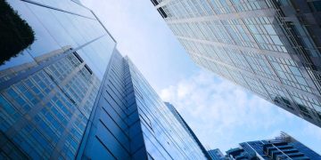 Should Large Corporations Pay Higher Fees for Solar Integration