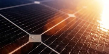 What the Latest Research Says About Solar Panel Efficiency