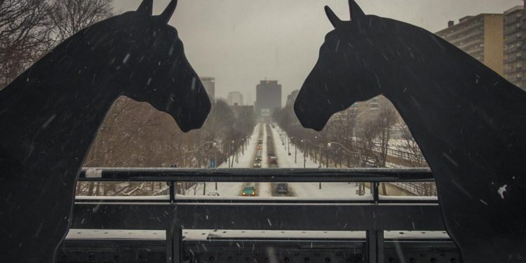 Is Solar Manufacturing Too Heavily Centralized in Specific Countries