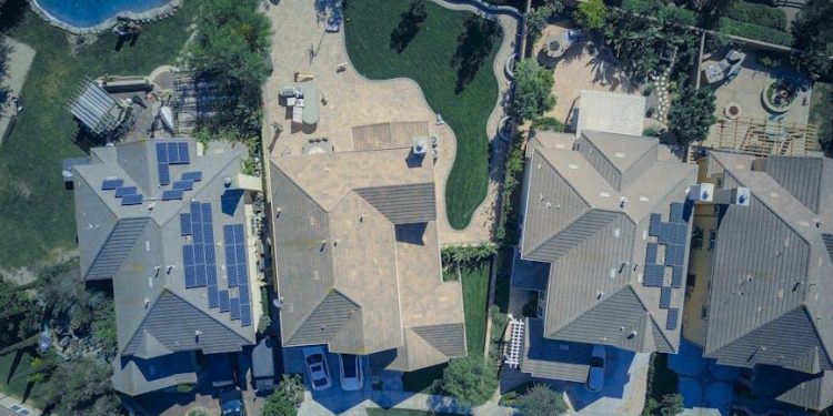 The Growth of Community Solar Programs Across the Globe