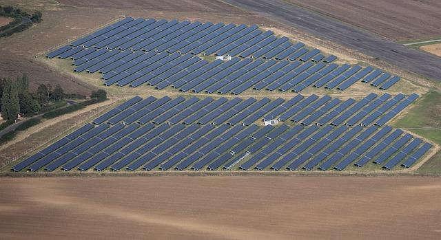 Understanding the Dynamics of Land Use in Solar Farm Expansion